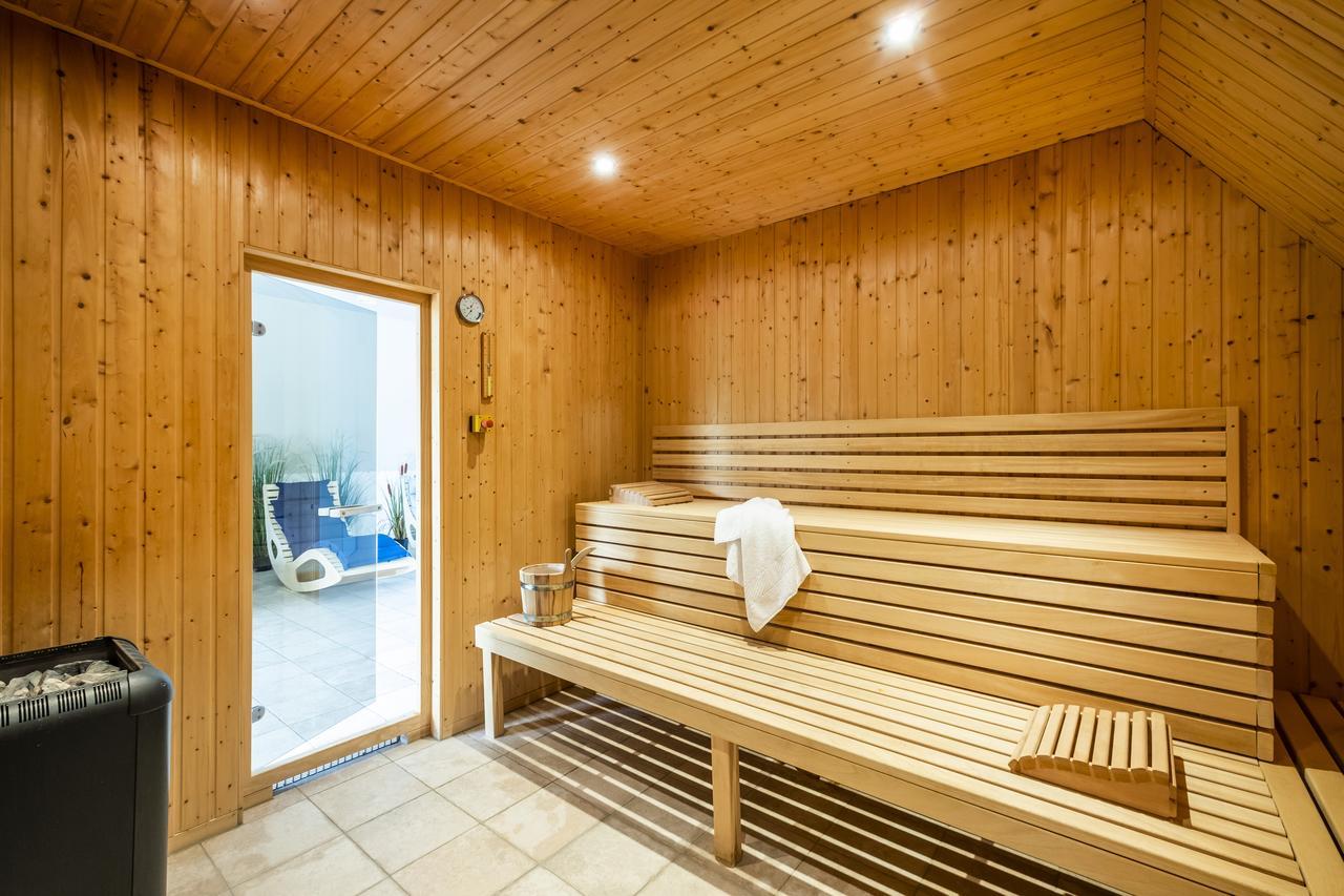 Hotel, Restaurant, Cafe Pharisaeerhof - Nordseeurlaub Mit Hund Нордстранд Екстер'єр фото